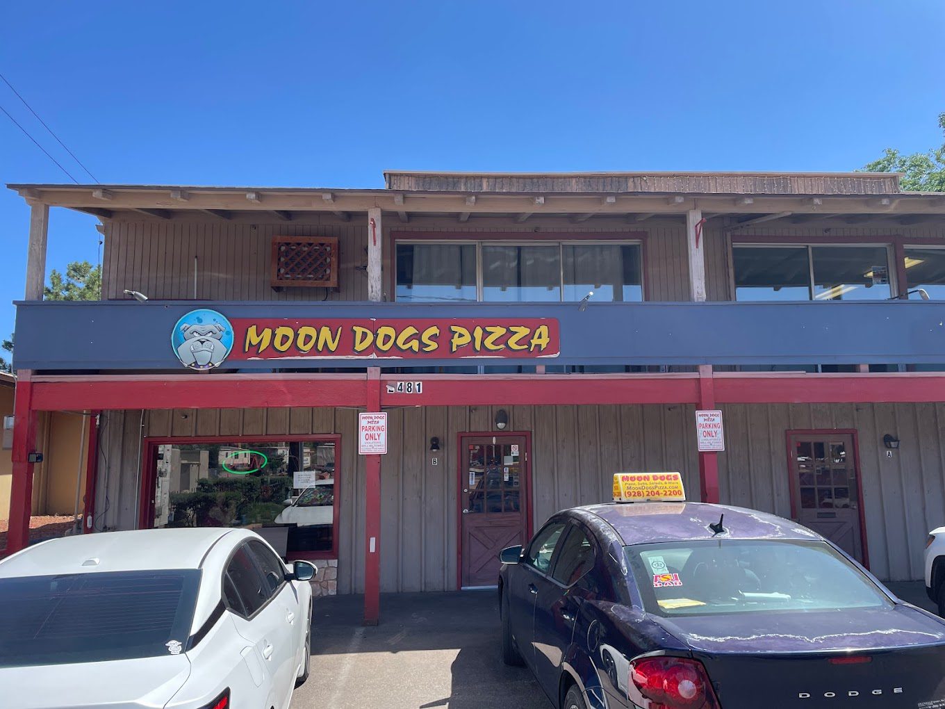 Moondog's Pizza & Dinner